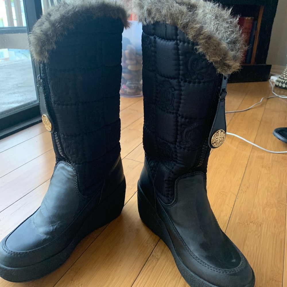 Juicy Couture Quilted Fur Lined Wedge Winter Boots